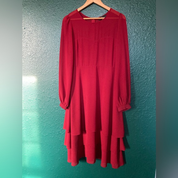 Lulus medium Clear Wine Red Long Sleeve Tiered Midi GUC LINED! - Picture 7 of 11
